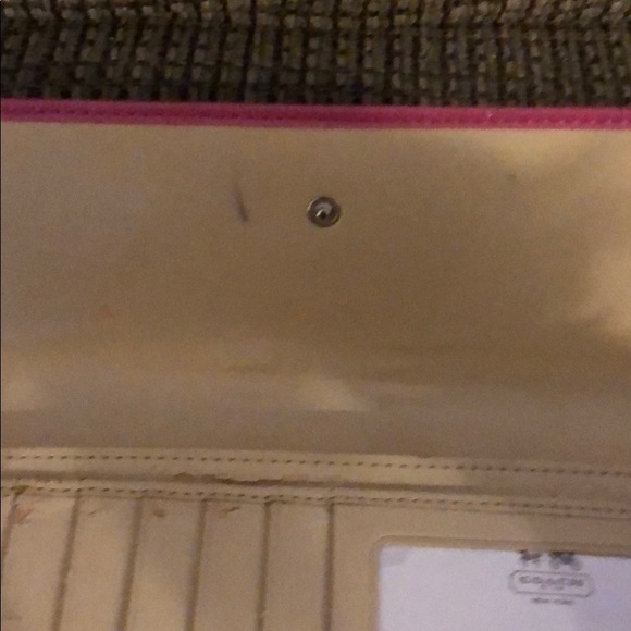 Wallet - Picture 3 of 6